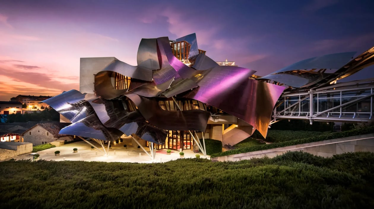 Marques de Riscal buitenkant nacht