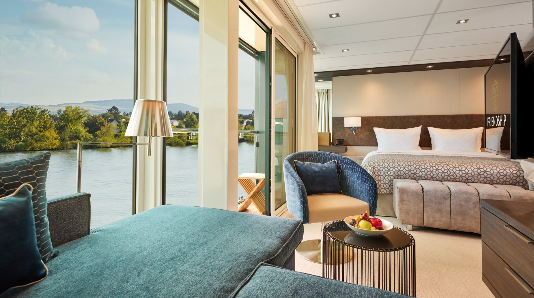 Lueftner Cruises_AMADEUS Riva_Suite