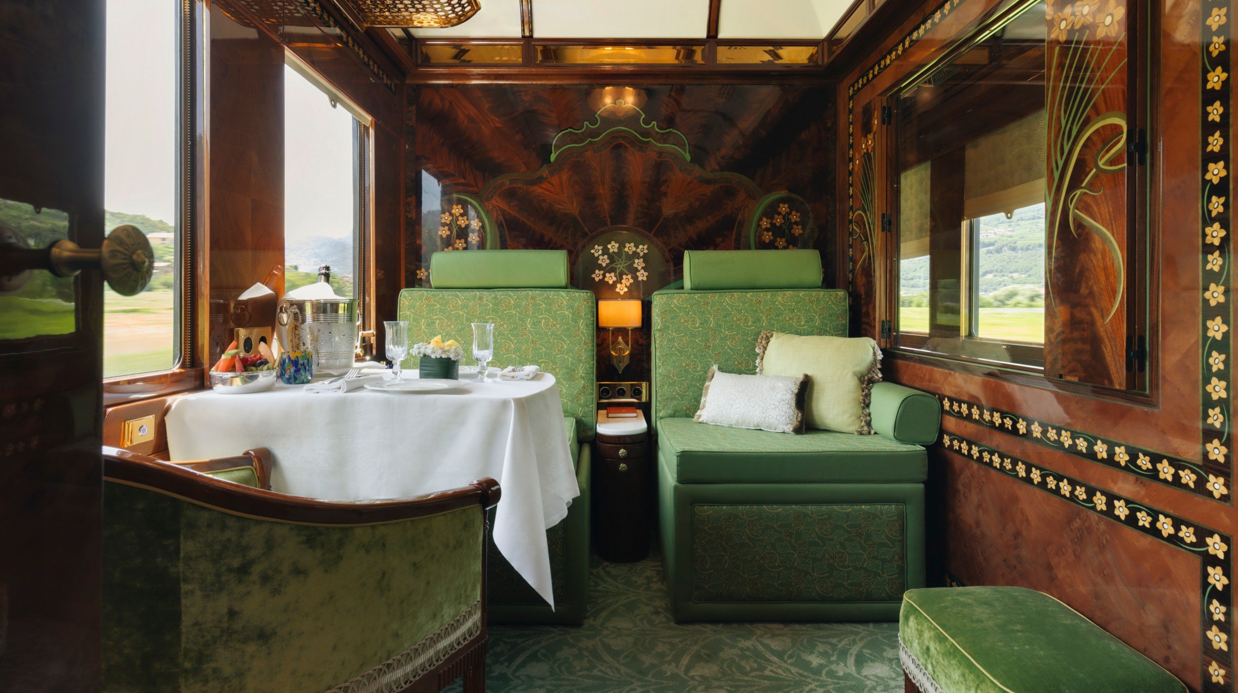 Trein Venice Simplon-Orient-Express - La Champagne Suite dagopstelling