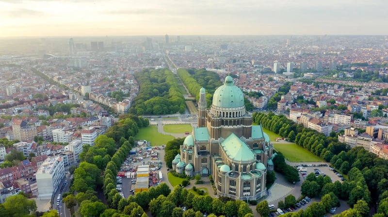 shutterstock_1530100283 Nationale Basiliek van het Heilig Hart te Koekelberg Brussel