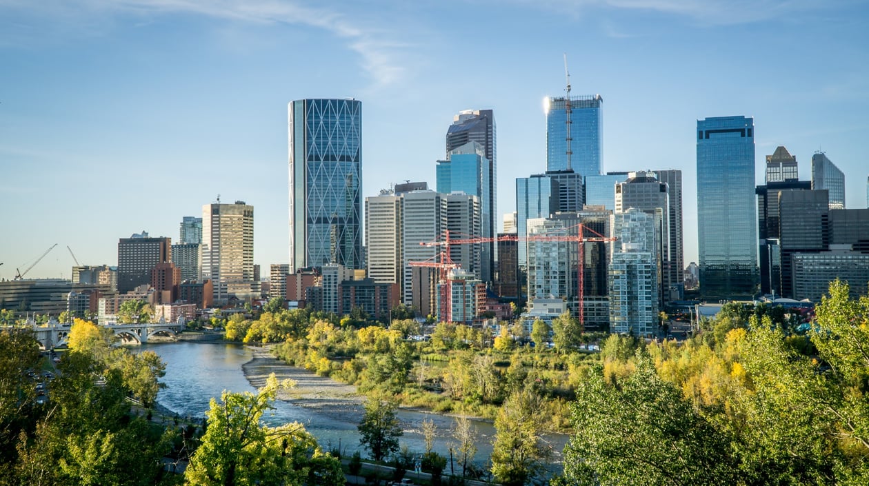 Calgary shutterstock_611346812-1