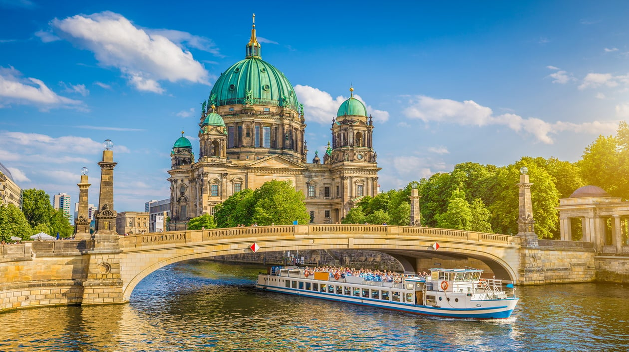 Berliner Dom, Berlijn shutterstock_395071564