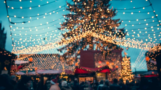 Kerstmarkt Keulen shutterstock_1052669219