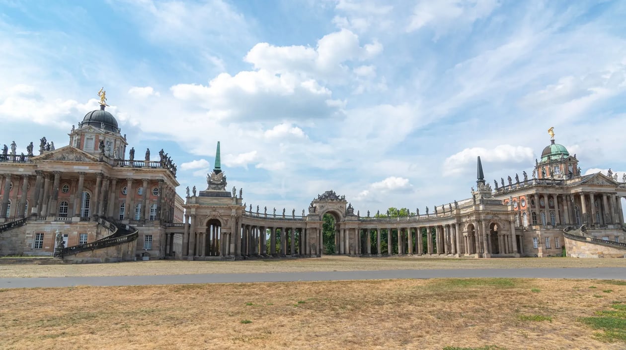 Universiteit Potsdam, shutterstock_2476931879