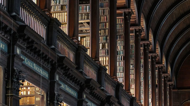 Trinity College, Dublin shutterstock_589089287