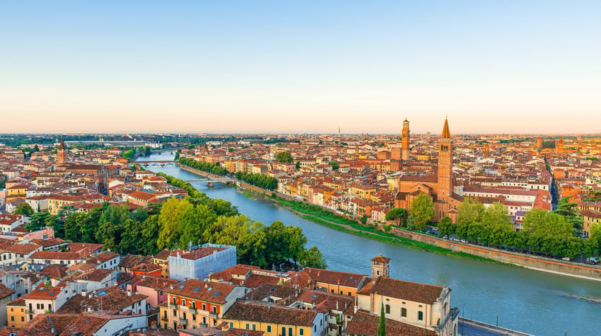 Verona, shutterstock_1476232355