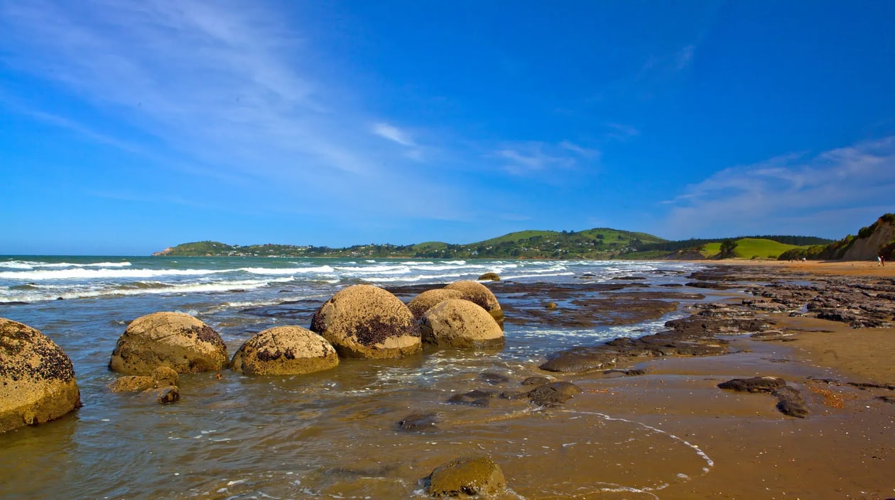 shutterstock_100833343 - Mouraki Boulders