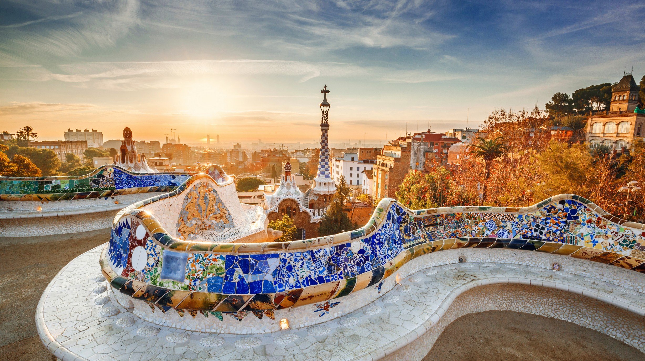 Barcelona shutterstock_734963035