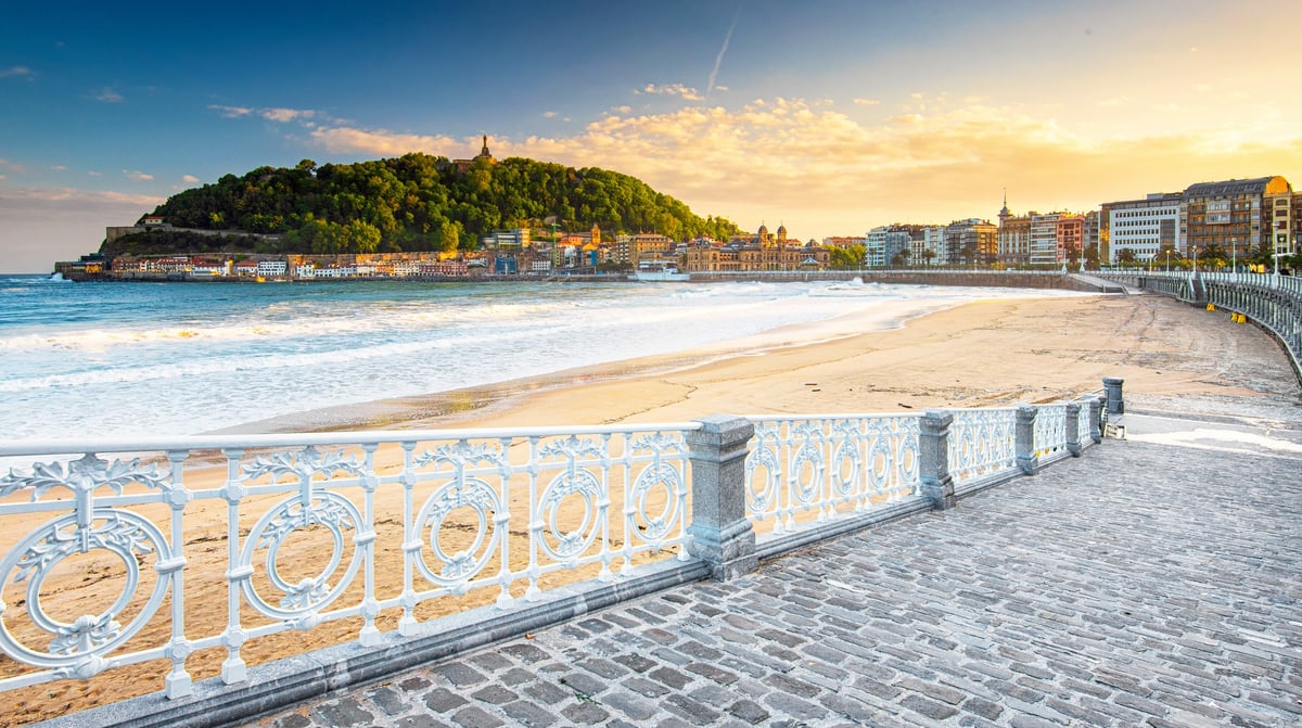 shutterstock_1609735018 San Sebastian