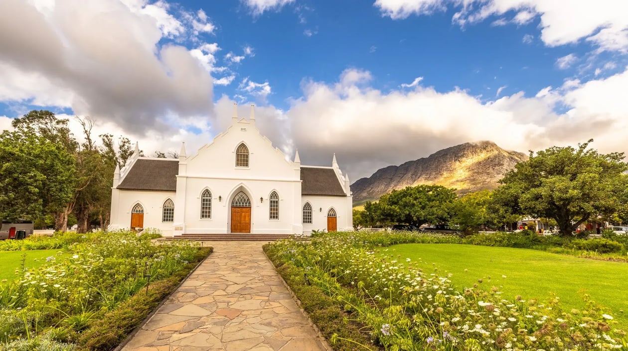 Kerk Zuid-Afrika, shutterstock_2421136197