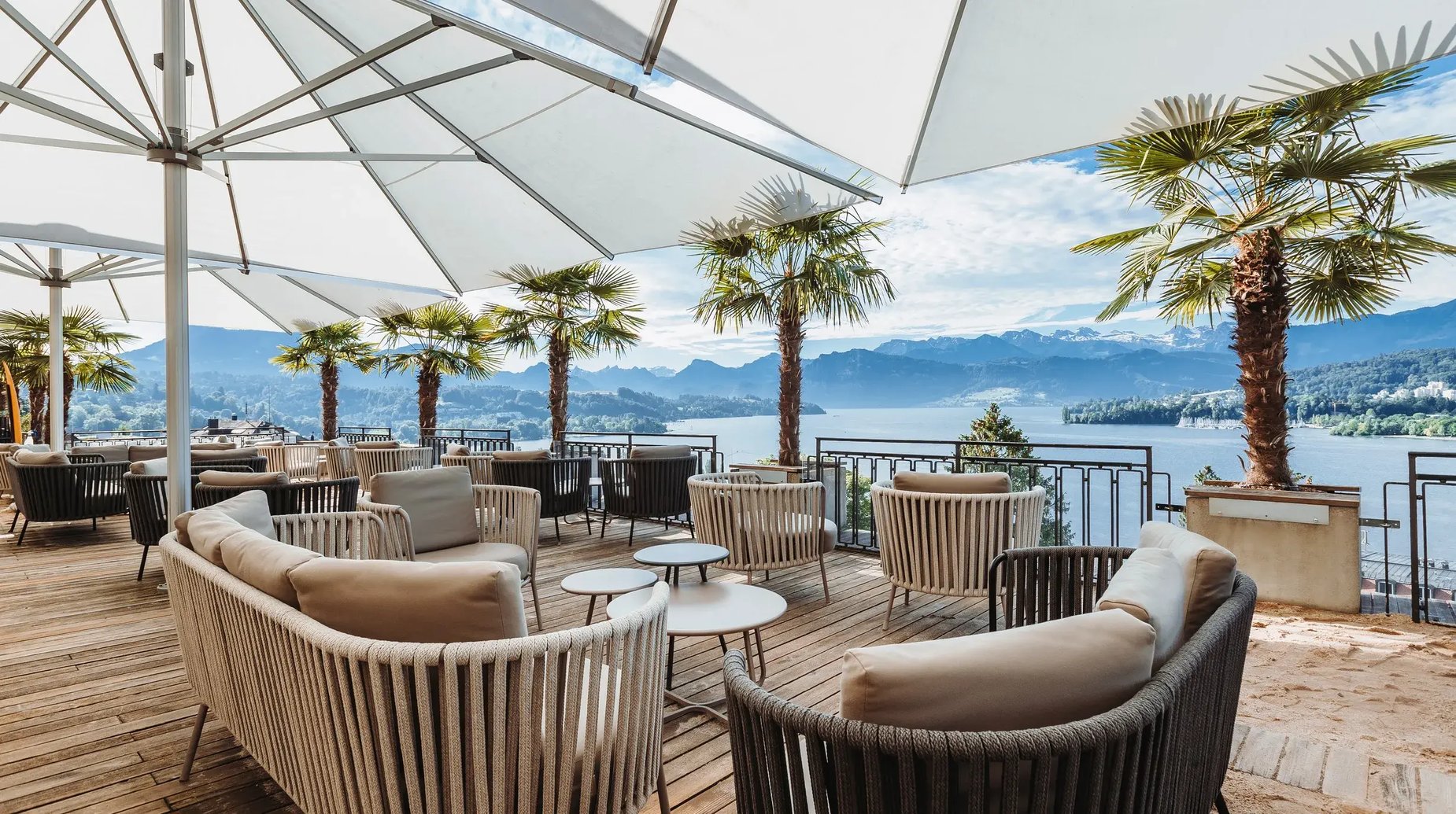 12_Hotel Montana Luzern Beach Club