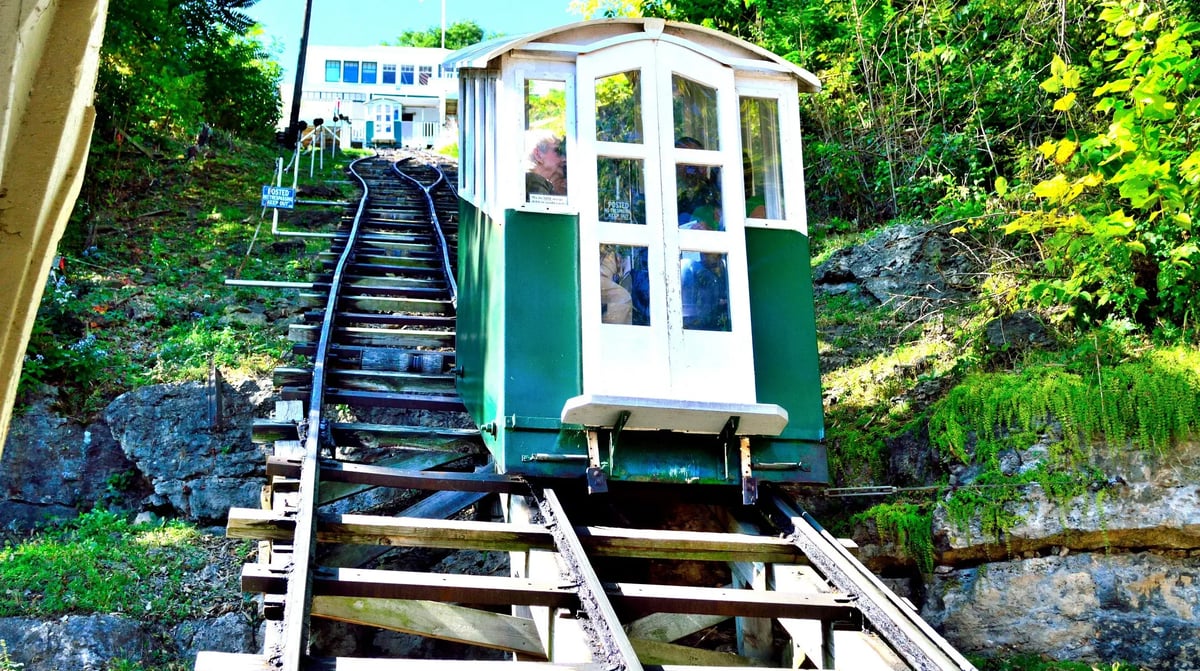 Dubuque Incline