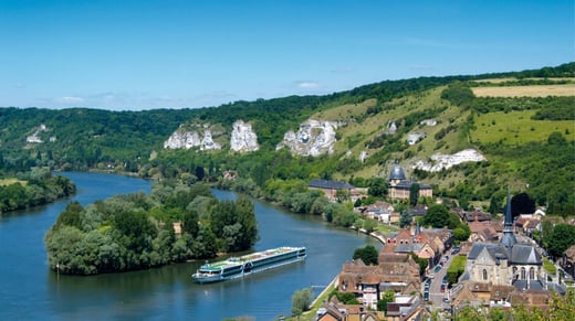 Seine cruise Amadeus Diamond